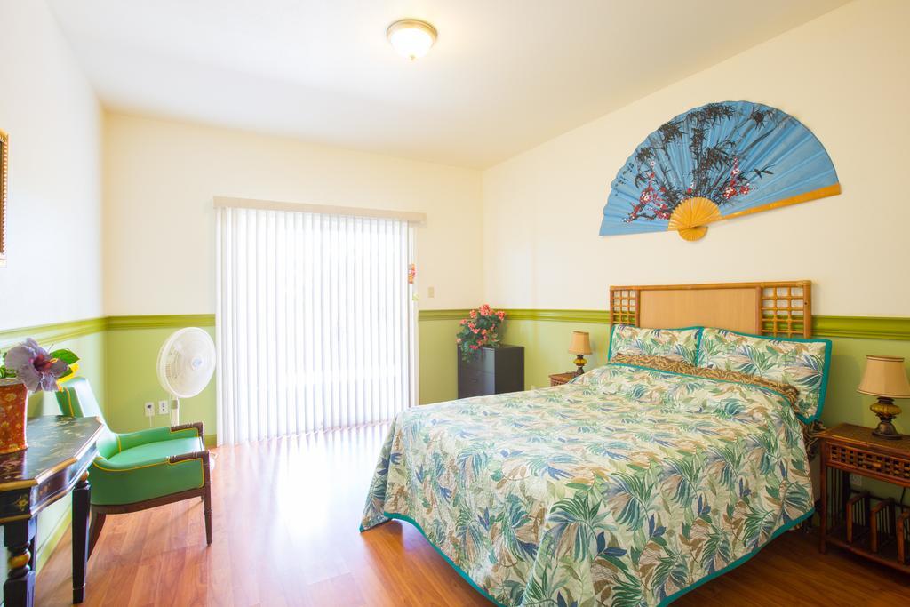 Coconut Palms Vacation Rental Near Lava Fields And Beaches Kehena Exterior photo